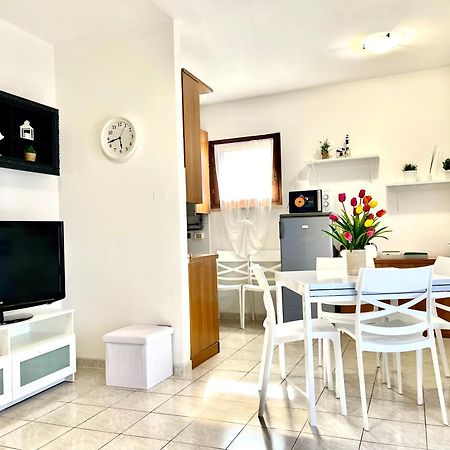 Dimora Di Charme Con Piscina E Giardino,Vicina Alla Spiaggia Sirmione Zewnętrze zdjęcie